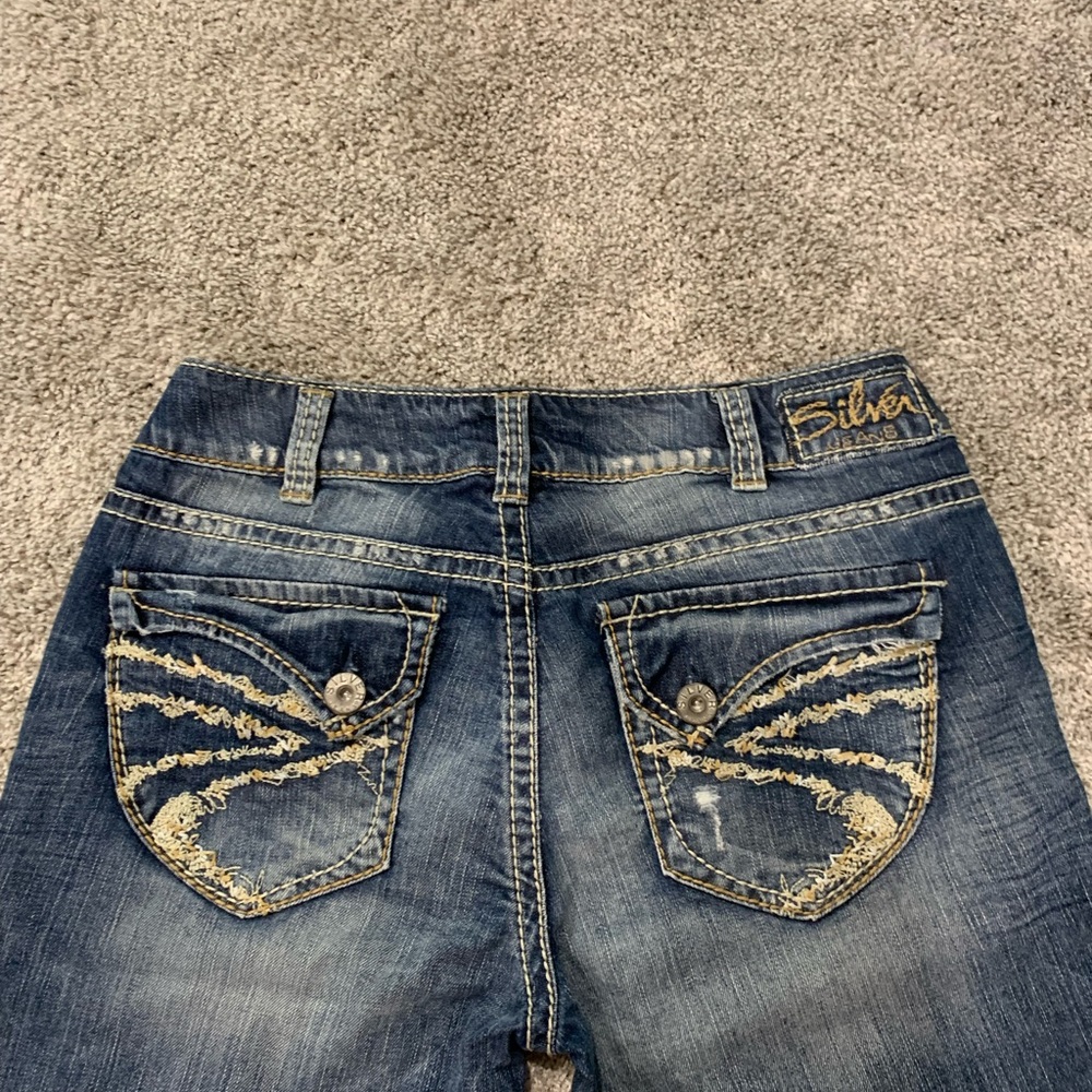 Silver Jeans - Picture 4 of 5